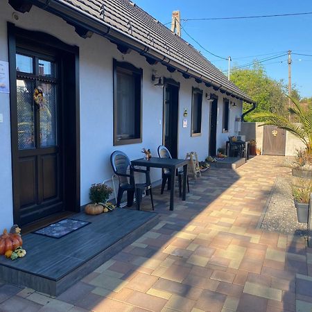 Hauptman apartman Nagyatád Exterior foto