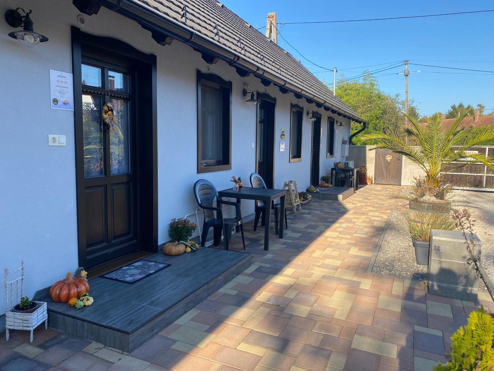 Hauptman apartman Nagyatád Exterior foto